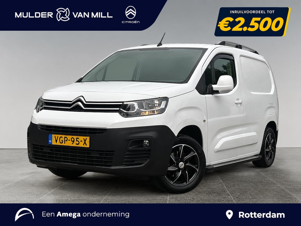 Citroën Berlingo - GB Club 1.5 BlueHDi 100pk | TREKHAAK | 3-ZITS | LAGE KM-STAND! | DAKRAILS | APPLE CARPLAY - AutoWereld.nl