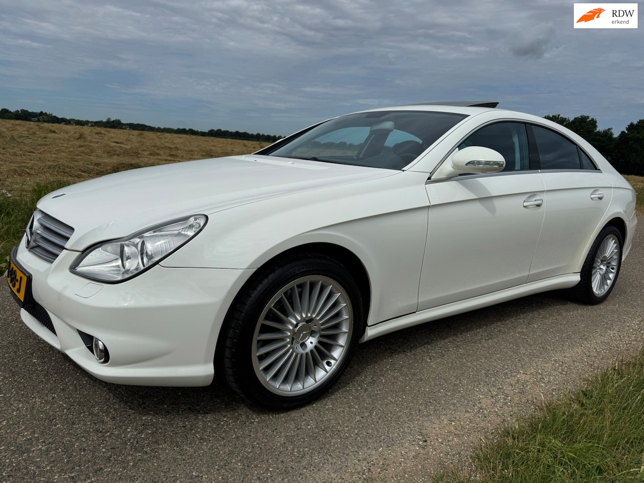 Mercedes-Benz CLS-klasse - 500|uniek lage kmstand!| - AutoWereld.nl