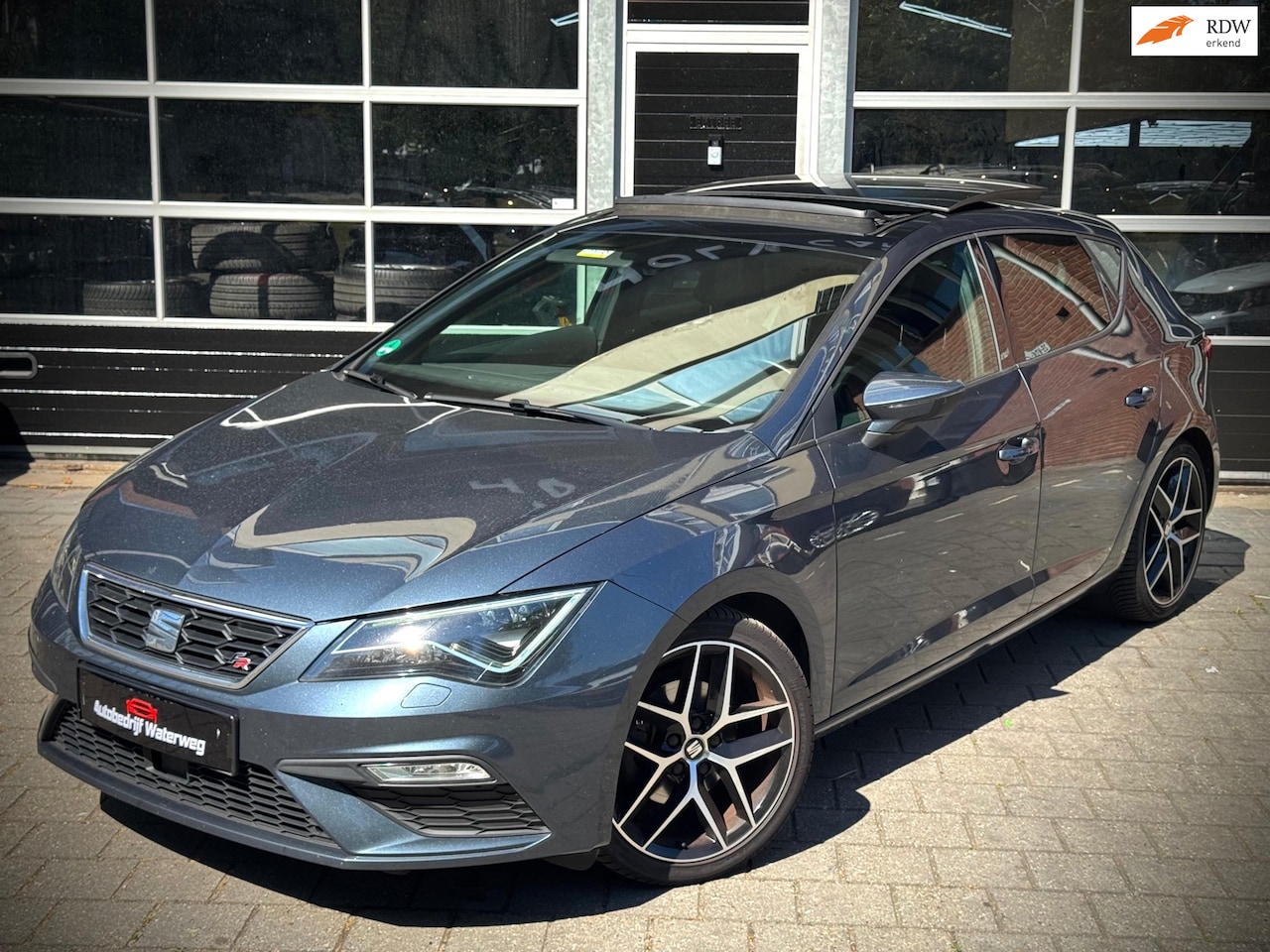 SEAT Leon - 1.5 TSI FR |150PK |DSG-7|PANO| KEYLESS| LED|SFEER| - AutoWereld.nl