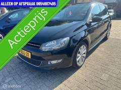 Volkswagen Polo - 1.6 TDI Highline DSG ECC PANO CRUISE