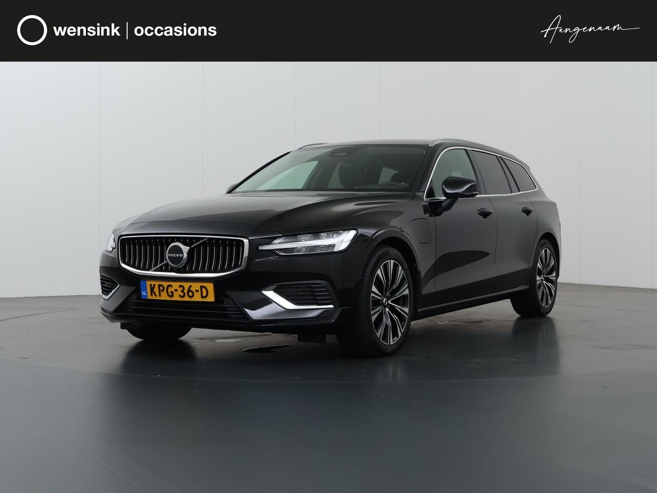 Volvo V60 - 2.0 T6 Plug-in hybrid AWD Plus Bright | Elektr. Trekhaak | Navigatie | Stoel/Stuurverwarmi - AutoWereld.nl