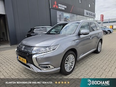 Mitsubishi Outlander - 2.4 PHEV Instyle | Trekhaak | 360º Camera | Open dak | SOH 79%