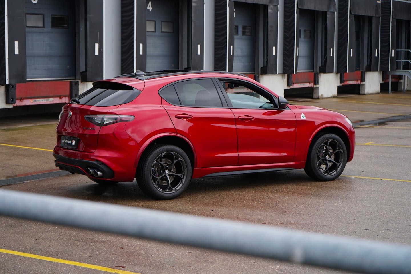 Alfa Romeo Stelvio - 2.9 V6 AWD Quadrifoglio 2.9 V6 AWD Quadrifoglio - AutoWereld.nl