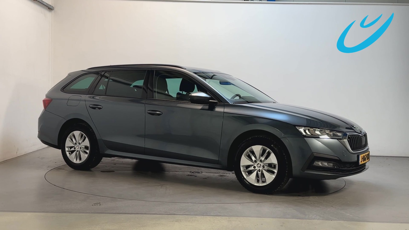 Skoda Octavia Combi - 1.0 TSI 110pk Business Edition Navigatie App-Connect Virtual Cockpit - AutoWereld.nl