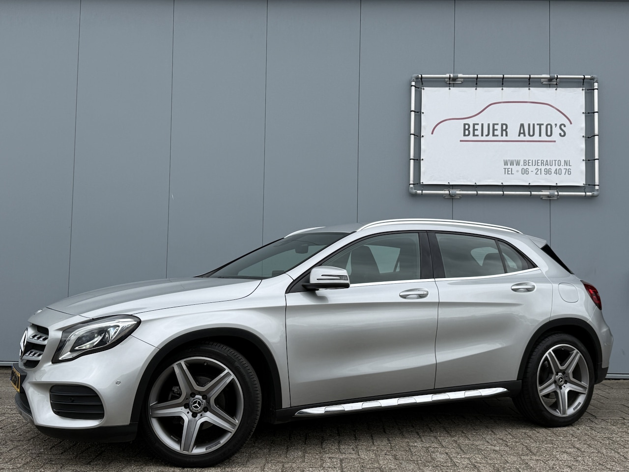 Mercedes-Benz GLA-Klasse - 180 Business Solution Automaat Navigatie. - AutoWereld.nl