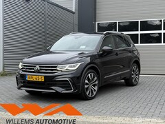 Volkswagen Tiguan - 1.4 TSI eHybrid R-Line Trekhaak|HUD|ACC