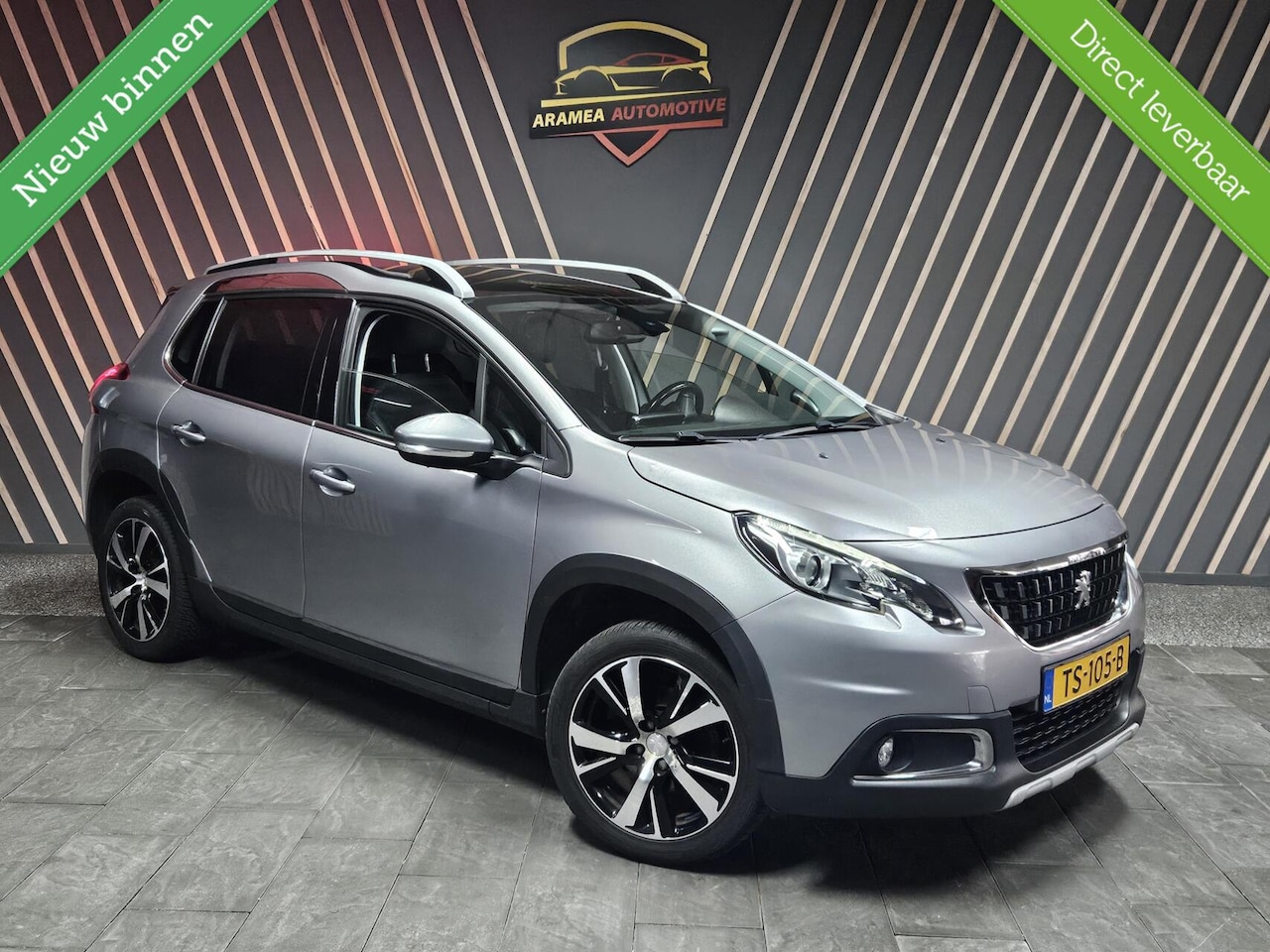 Peugeot 2008 - 1.2t 110 pk AUTOMAAT|Stoelverwarming|Trekhaak|NAVI - AutoWereld.nl