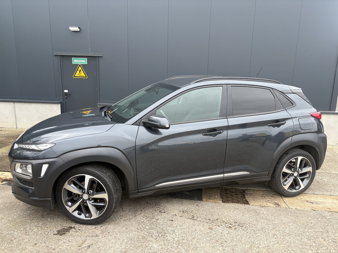 Hyundai Kona - 1.0T Premium 1.0T Premium - AutoWereld.nl
