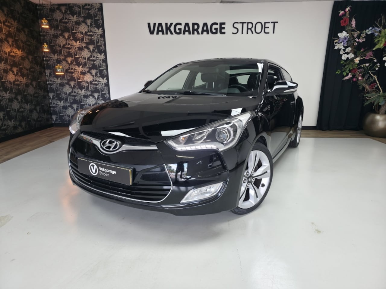 Hyundai Veloster - 1.6 GDI i-Catcher | nw koppeling | voll.dealer oh | NL | pano - AutoWereld.nl
