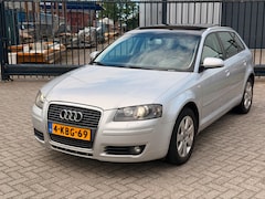 Audi A3 Sportback - 1.8 TFSI Attraction Pro Line Clima Pano