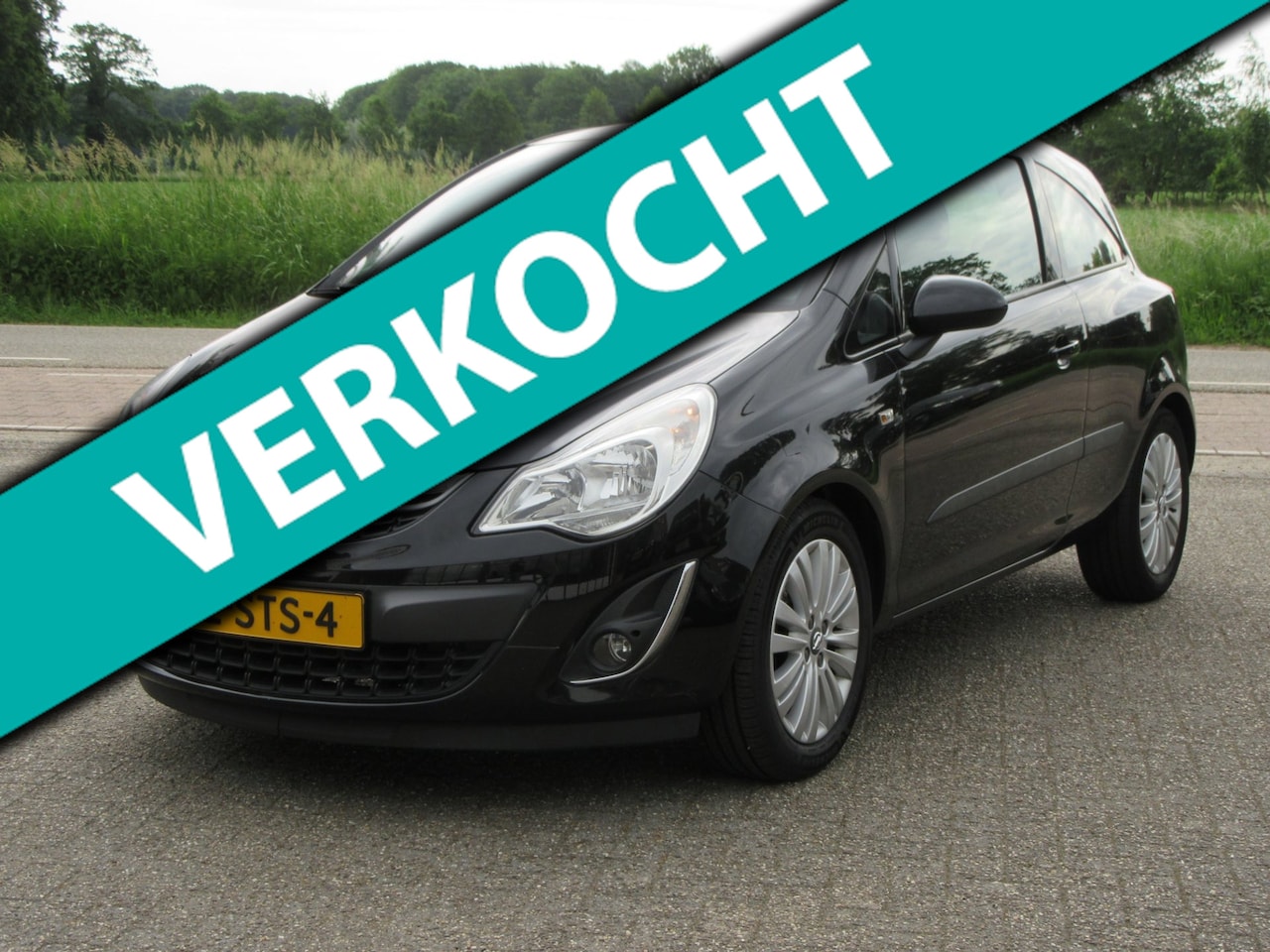 Opel Corsa - 1.2-16V Cosmo 1.2-16V Cosmo - AutoWereld.nl