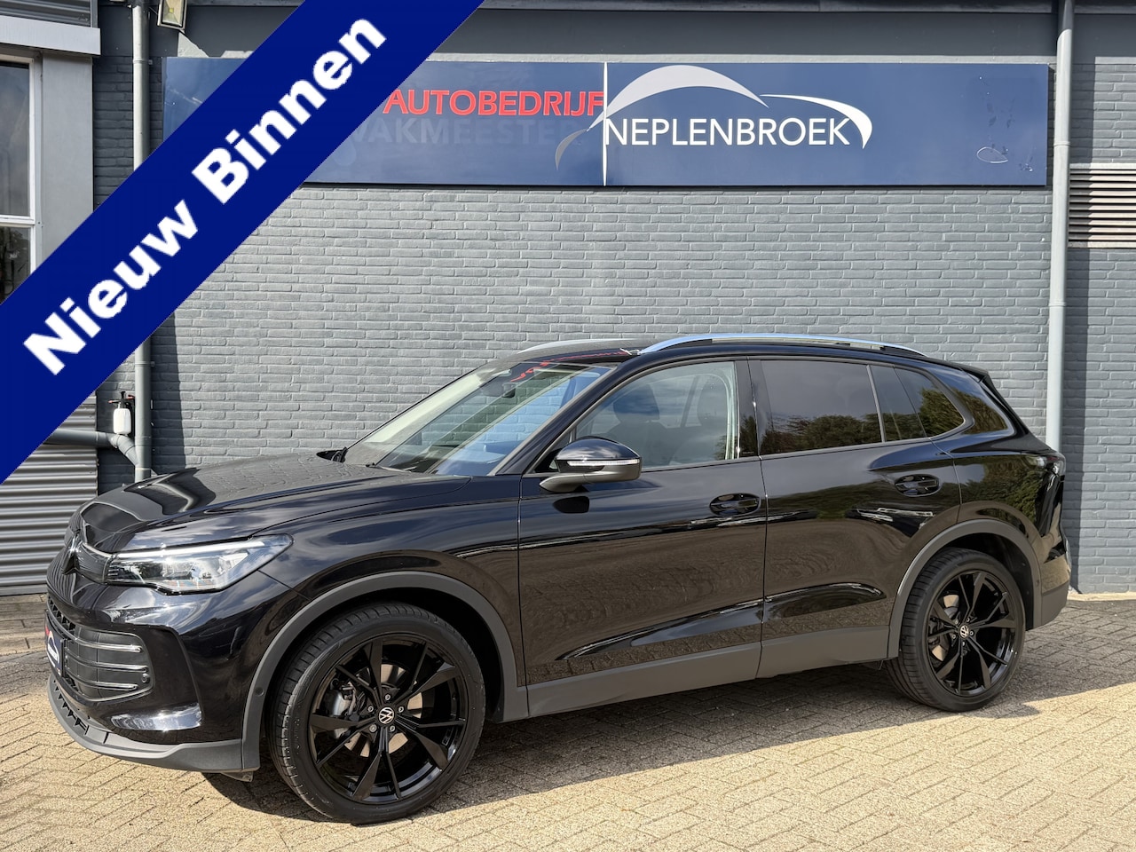 Volkswagen Tiguan - 1.5 eTSI 7-traps automaat 360 camera trekhaak Edition 150pk 20Inch 2025 km 22.147 - AutoWereld.nl