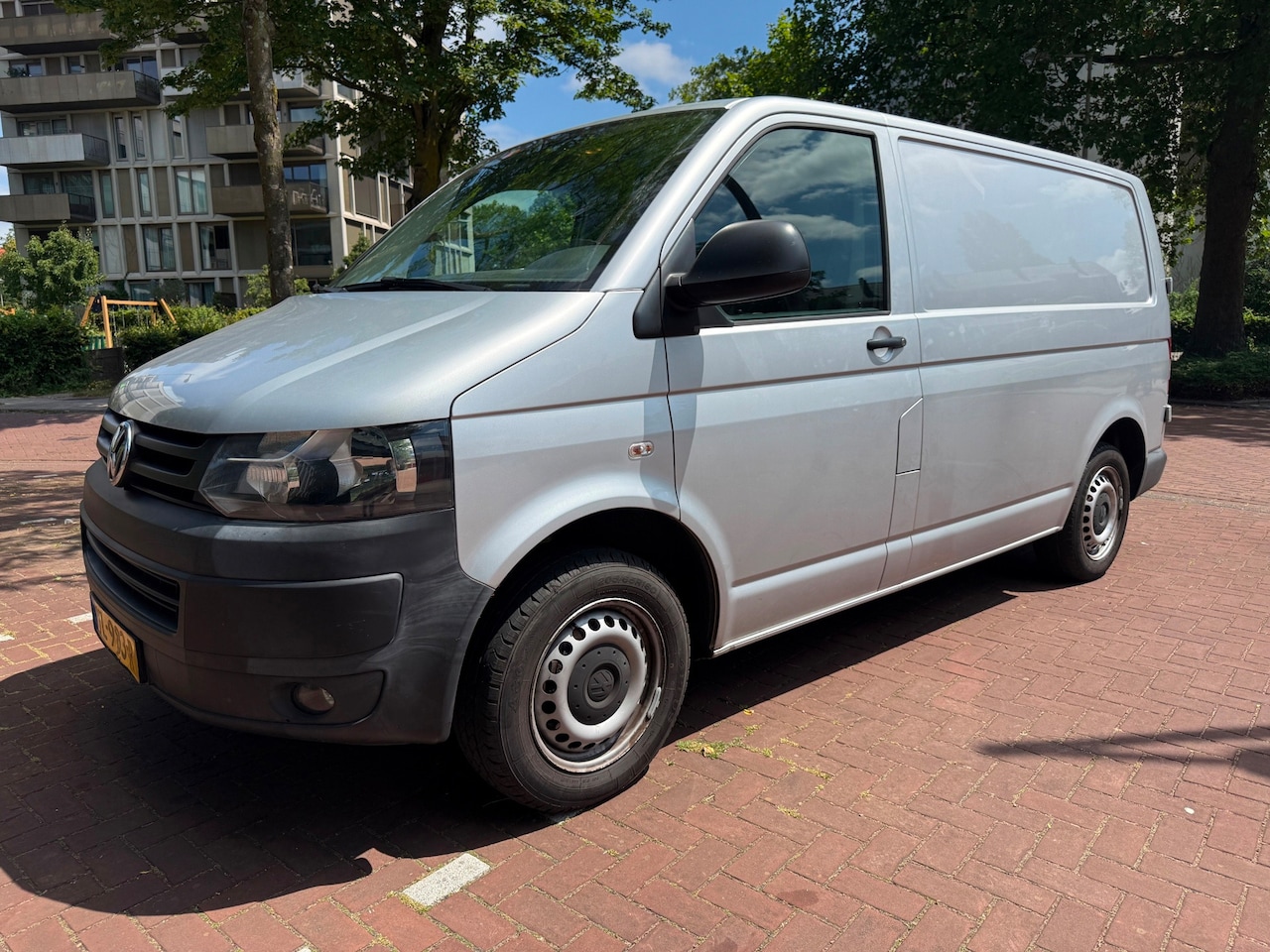 Volkswagen Transporter - 2.0 TDI 75kw T800 NAP 3pers Airco - AutoWereld.nl