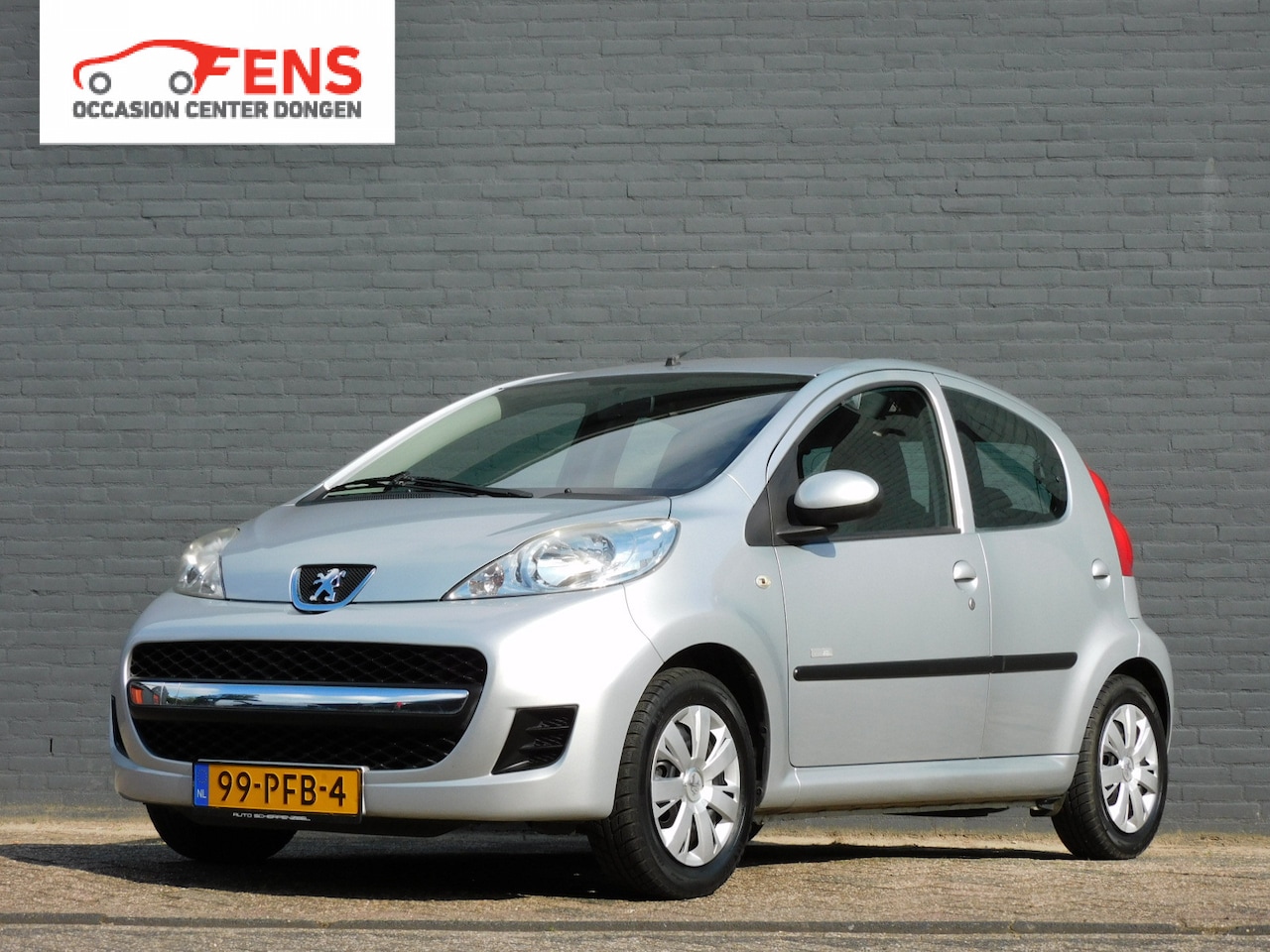 Peugeot 107 - 1.0-12V Millesim 200 PERFECT ONDERHOUDEN! AIRCO! AUX! - AutoWereld.nl