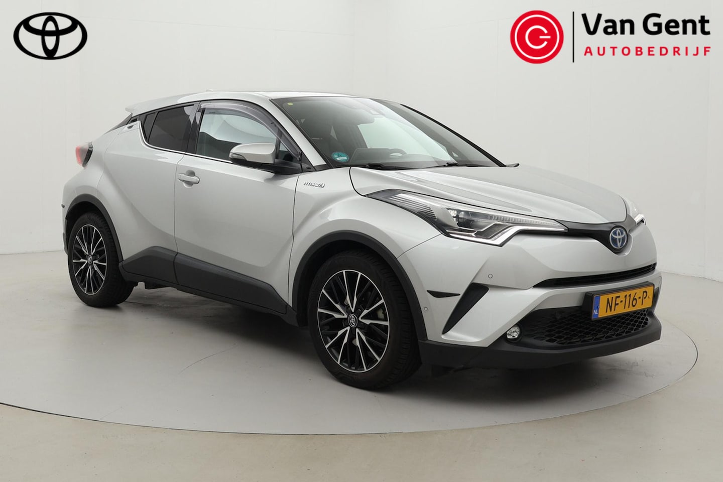 Toyota C-HR - 1.8 Hybrid Premium | Trekhaak | Dodehoek detectie | JBL | Navigatie | Stoel-/stuurverwarmi - AutoWereld.nl