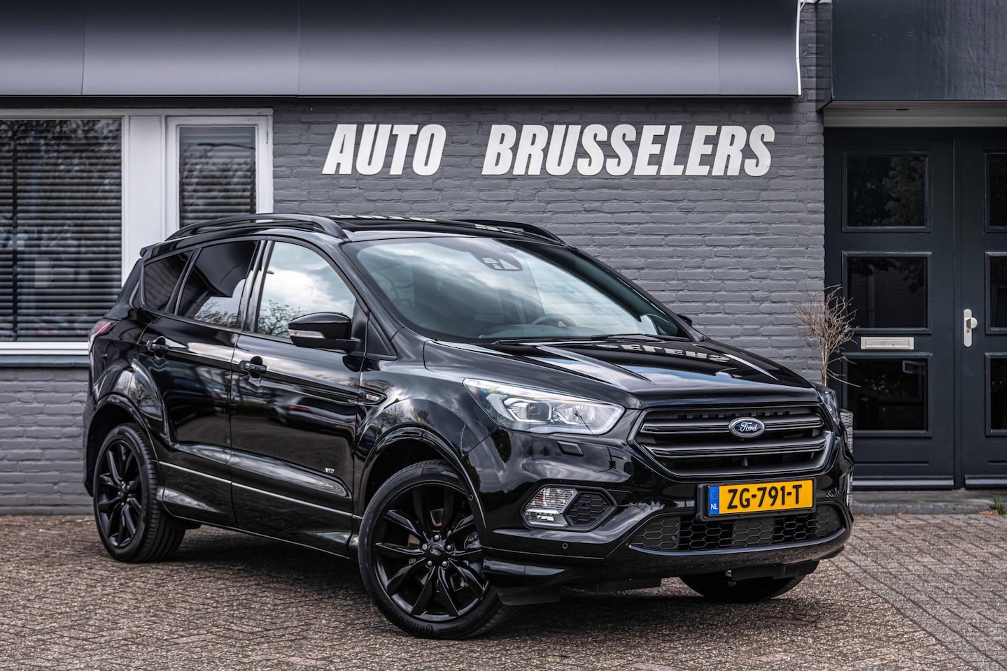 Ford Kuga - 1.5 EcoBoost Titanium AWD AUTOMAAT - AutoWereld.nl