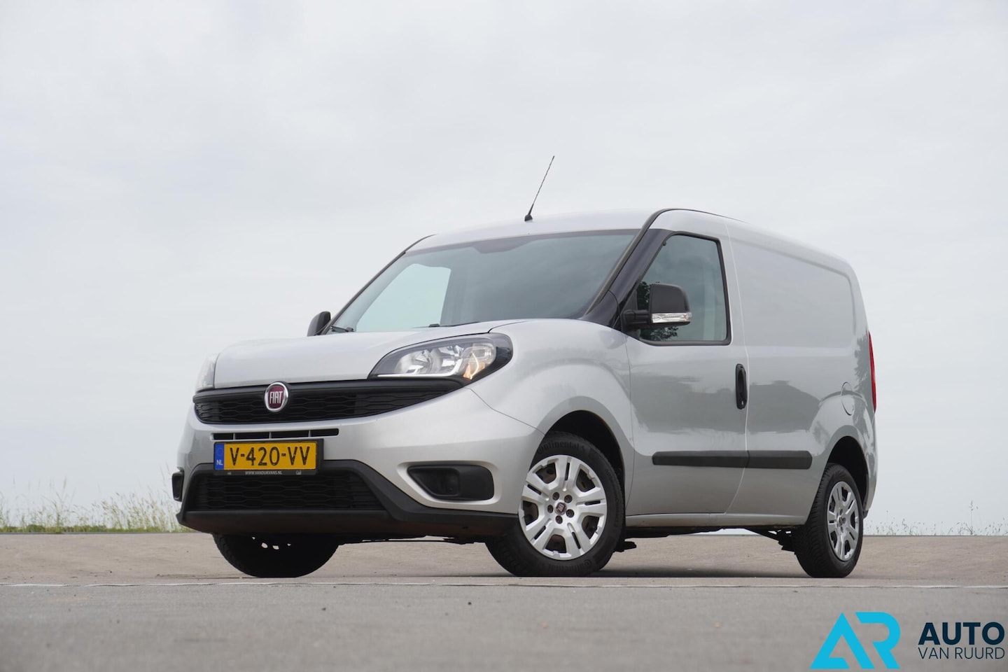 Fiat Doblò Cargo - 1.3 MJ L1 * Airco * Cruise control * Euro 6 - AutoWereld.nl