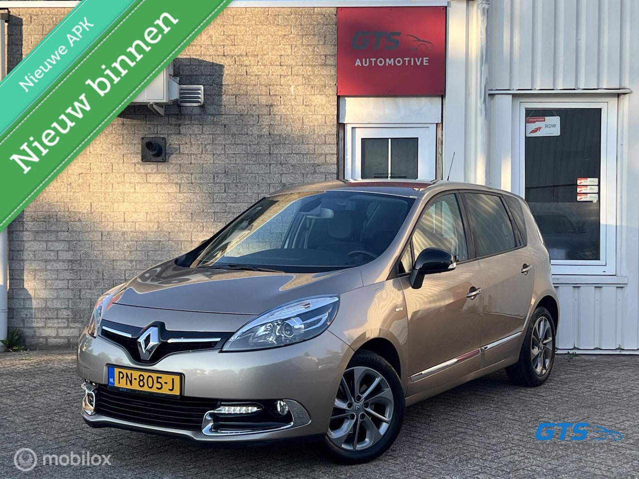 Renault Scénic - 1.2 TCe BOSE Keyless Entry/Start in Topstaat! - AutoWereld.nl