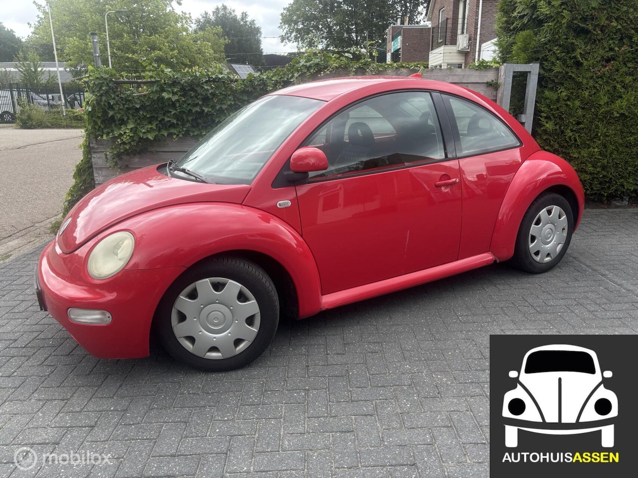 Volkswagen New Beetle - 2.0 Highline 2.0 Highline - AutoWereld.nl