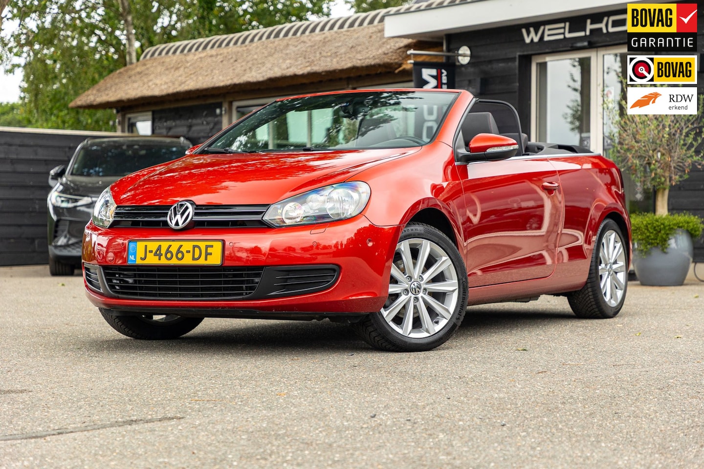 Volkswagen Golf Cabriolet - 1.4 TSI Trekhaak I Parkeersensoren I Climate I Cruise I Stoelverwarming I Bluetooth I Nett - AutoWereld.nl