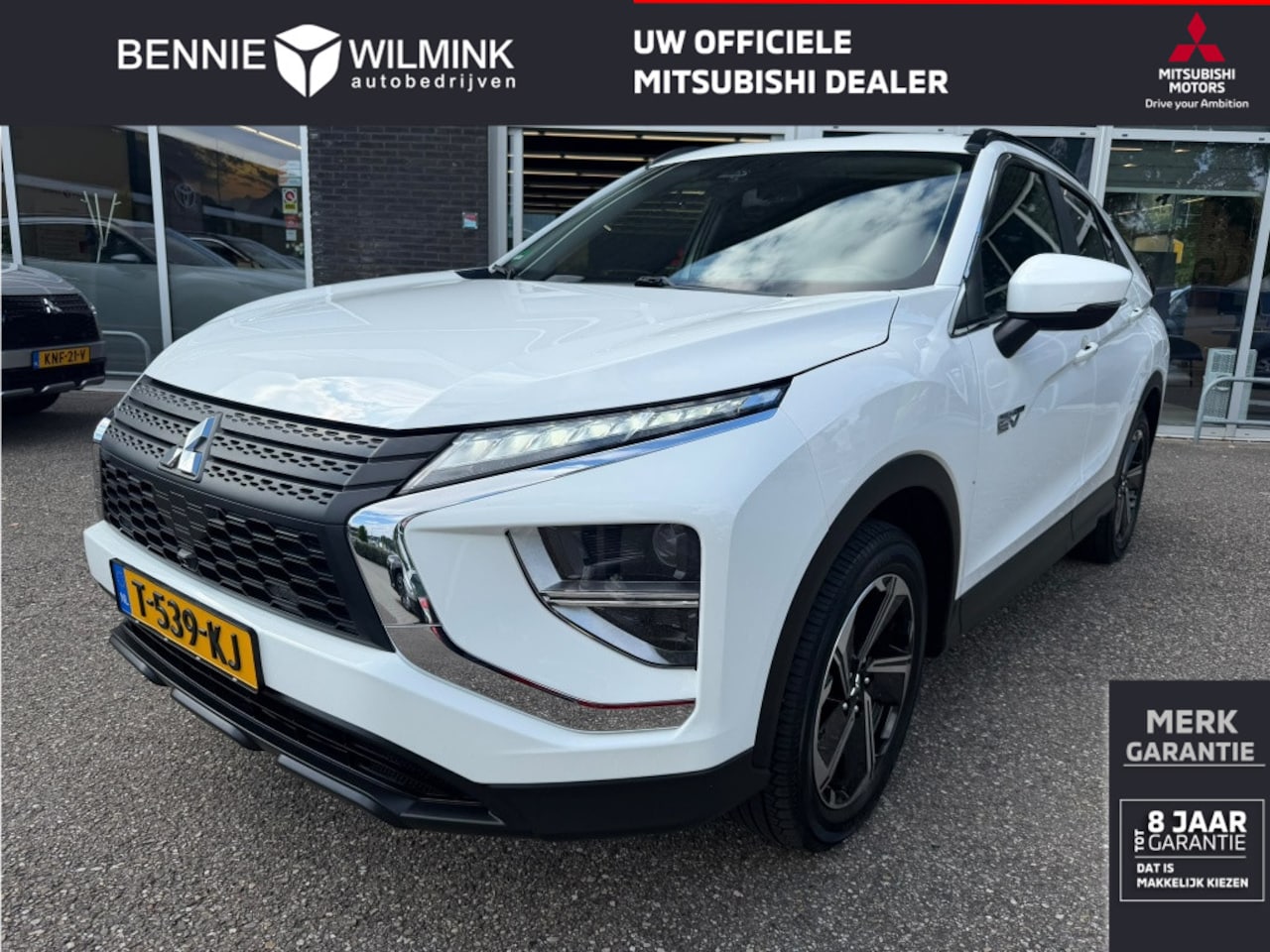 Mitsubishi Eclipse Cross - 2.4 PHEV Intense | Trekhaak | Navigatie op Android&Apple - AutoWereld.nl