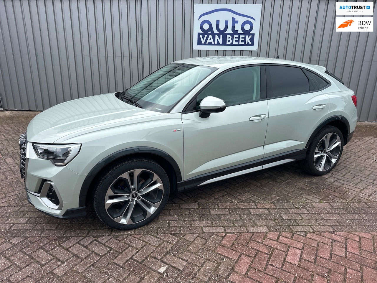 Audi Q3 Sportback - 35 TFSI S Edition 35 TFSI S Edition - AutoWereld.nl
