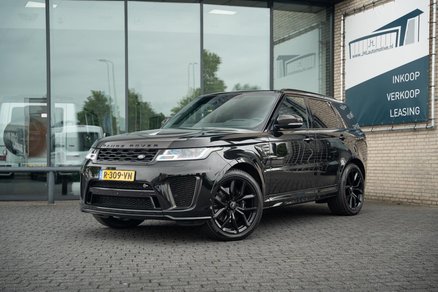 Land Rover Range Rover Sport - 5.0 V8 SC SVR*FULL CARBON*HAAK*PANO*HUD*MERIDIAN* - AutoWereld.nl