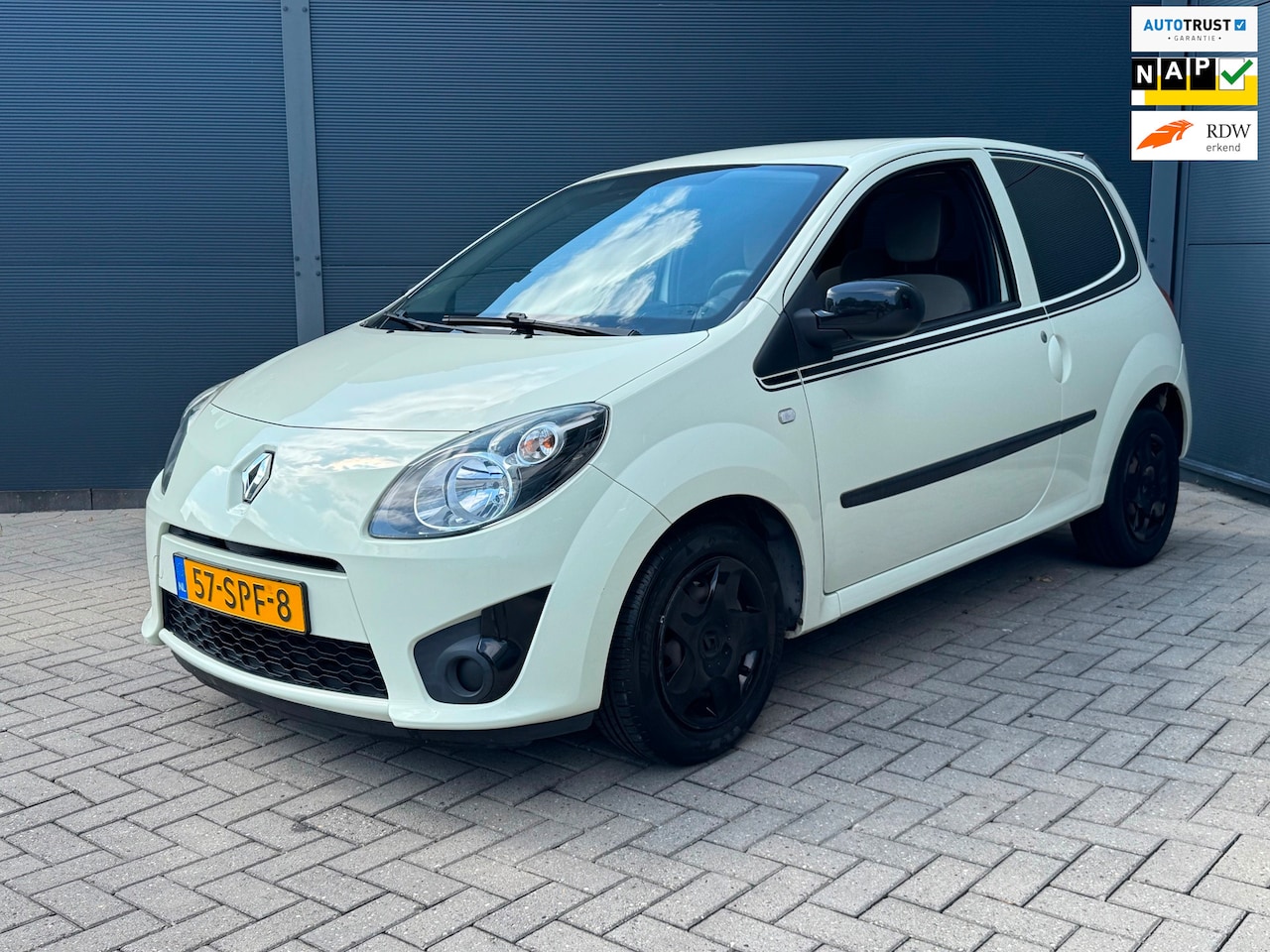 Renault Twingo - 1.2-16V Collection / Nap - AutoWereld.nl