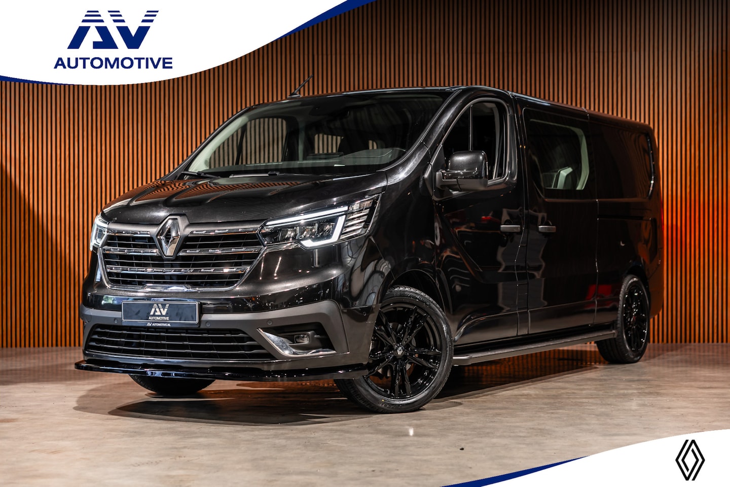 Renault Trafic - 2.0 dCi 170 PK L2H1 DC Luxe | Dubbel cabine | L+R Schuifdeur | 5-Zitter | CarPlay | Camera - AutoWereld.nl
