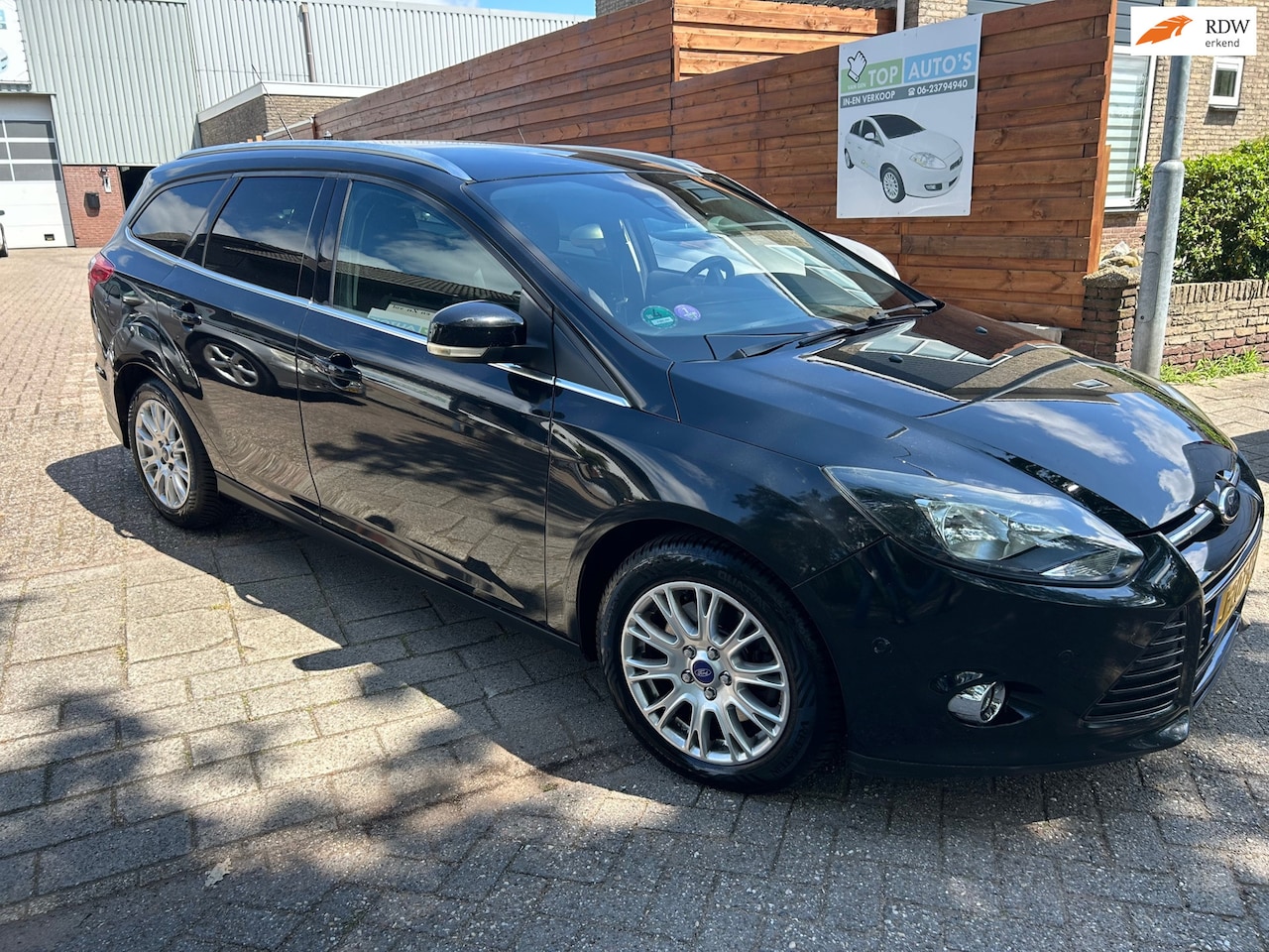 Ford Focus Wagon - 1.6 EcoBoost Titanium 1.6 EcoBoost Titanium nieuwe apk! - AutoWereld.nl