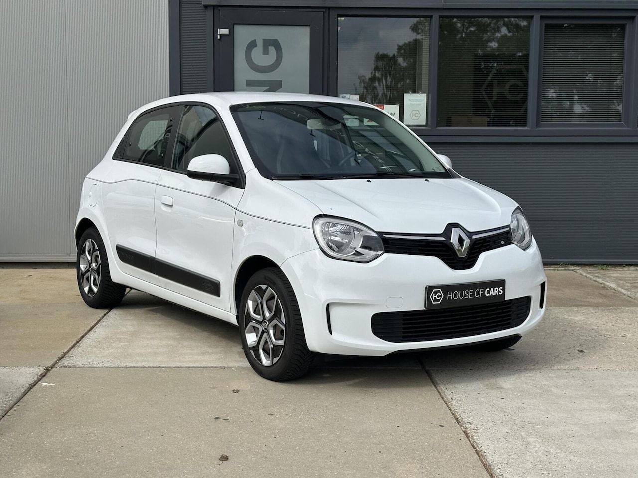 Renault Twingo - 1.0 SCe Collection 5-Deurs Airco Cruise NAP - AutoWereld.nl