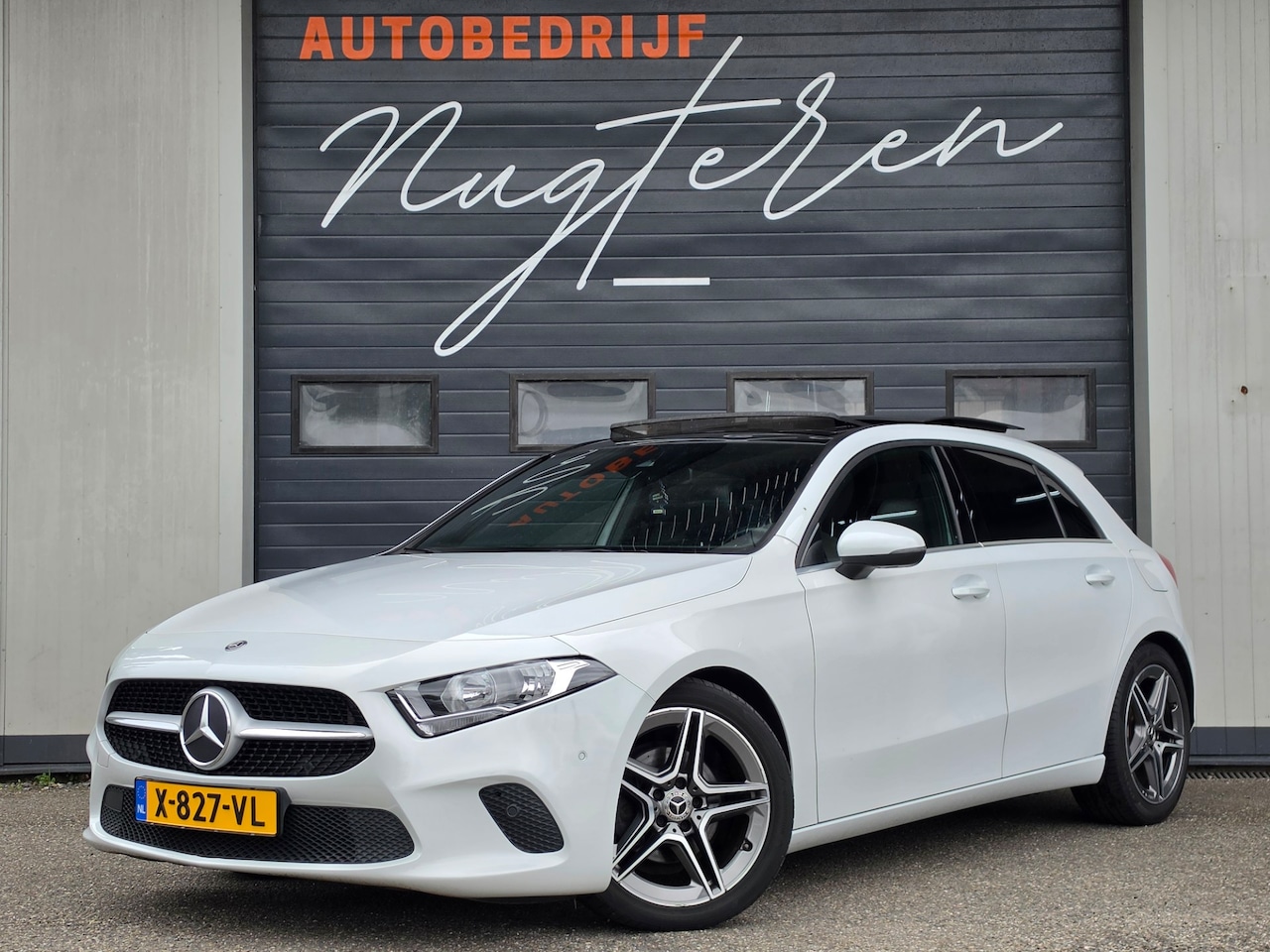 Mercedes-Benz A-klasse - 180 d Premium Plus|Sfeerverlichting|Panoramadak|Automaat| - AutoWereld.nl