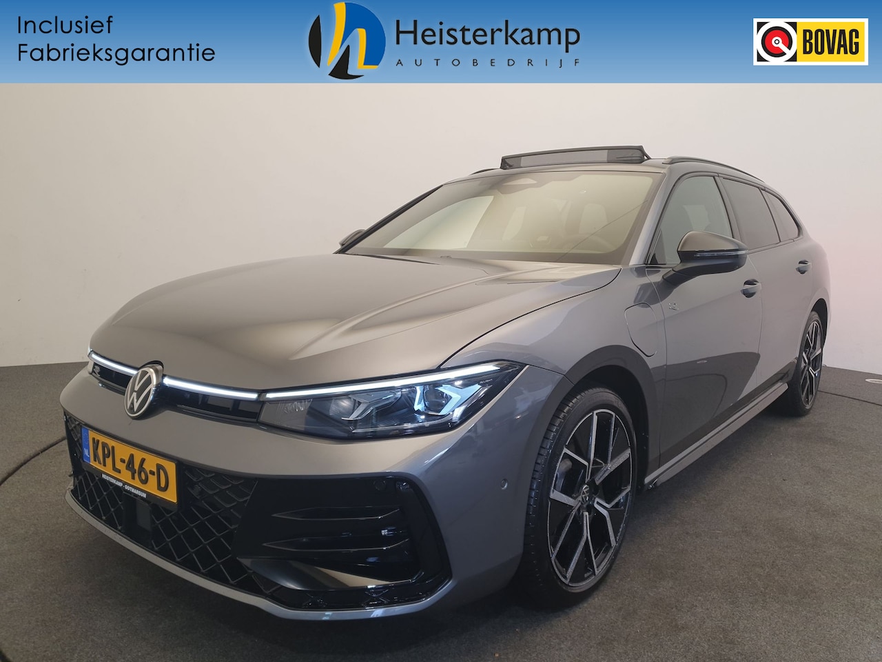 Volkswagen Passat Variant - 1.5 eHybrid 272pk DSG/AUT R-Line Panoramadak, Wegklapbare Trekhaak, 360 Camera - AutoWereld.nl