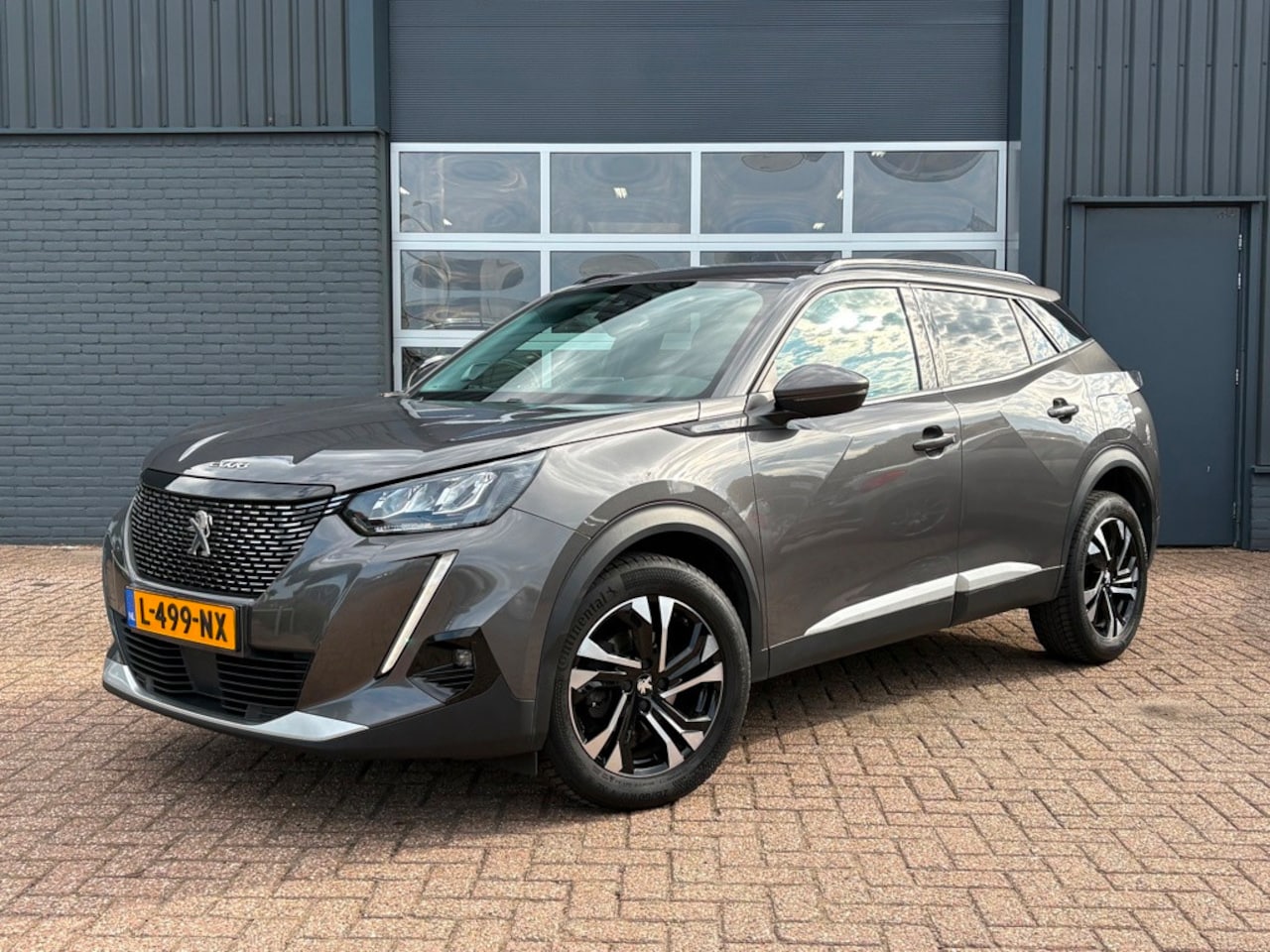 Peugeot 2008 - 1.2 PureTech Blue Lease Allure 1.2 PureTech Blue Lease Allure - AutoWereld.nl