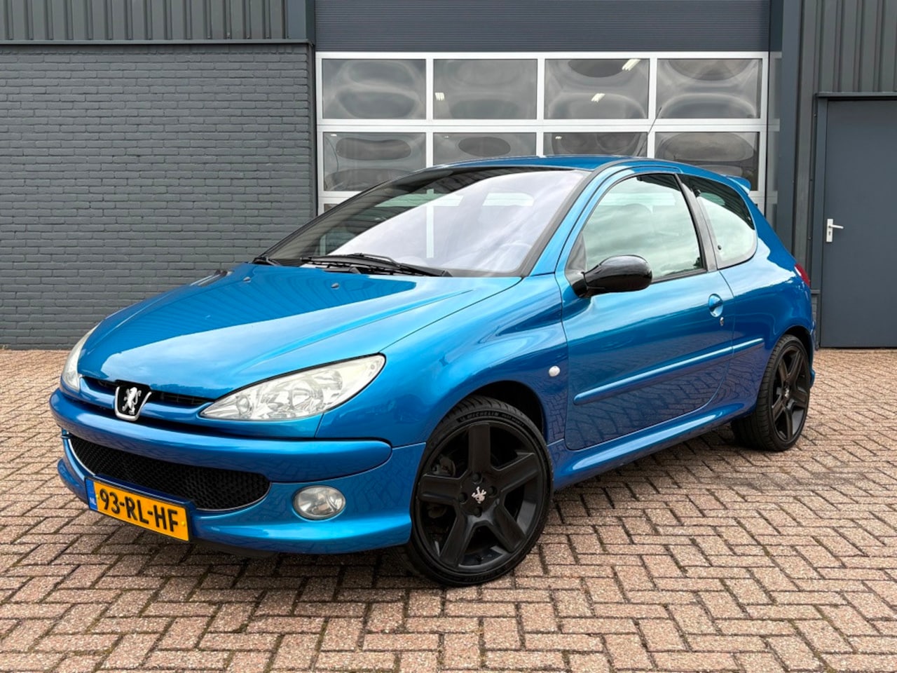 Peugeot 206 - 2.0-16V RC 146000 Km Org. NL Uniek! - AutoWereld.nl