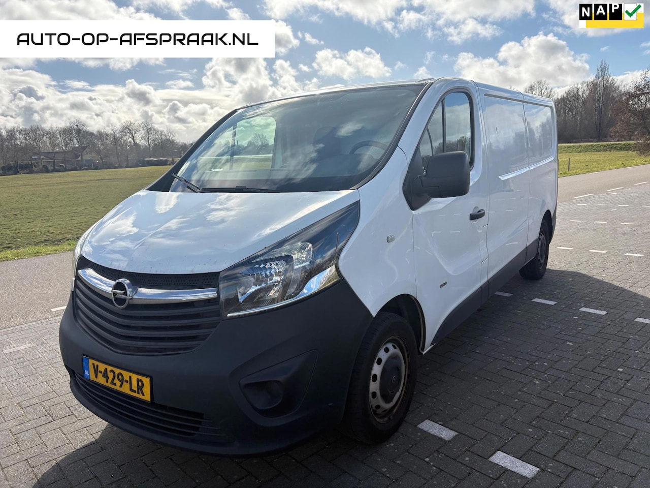 Opel Vivaro - 1.6 CDTI L2H1 EURO 6 Navi Leer - AutoWereld.nl