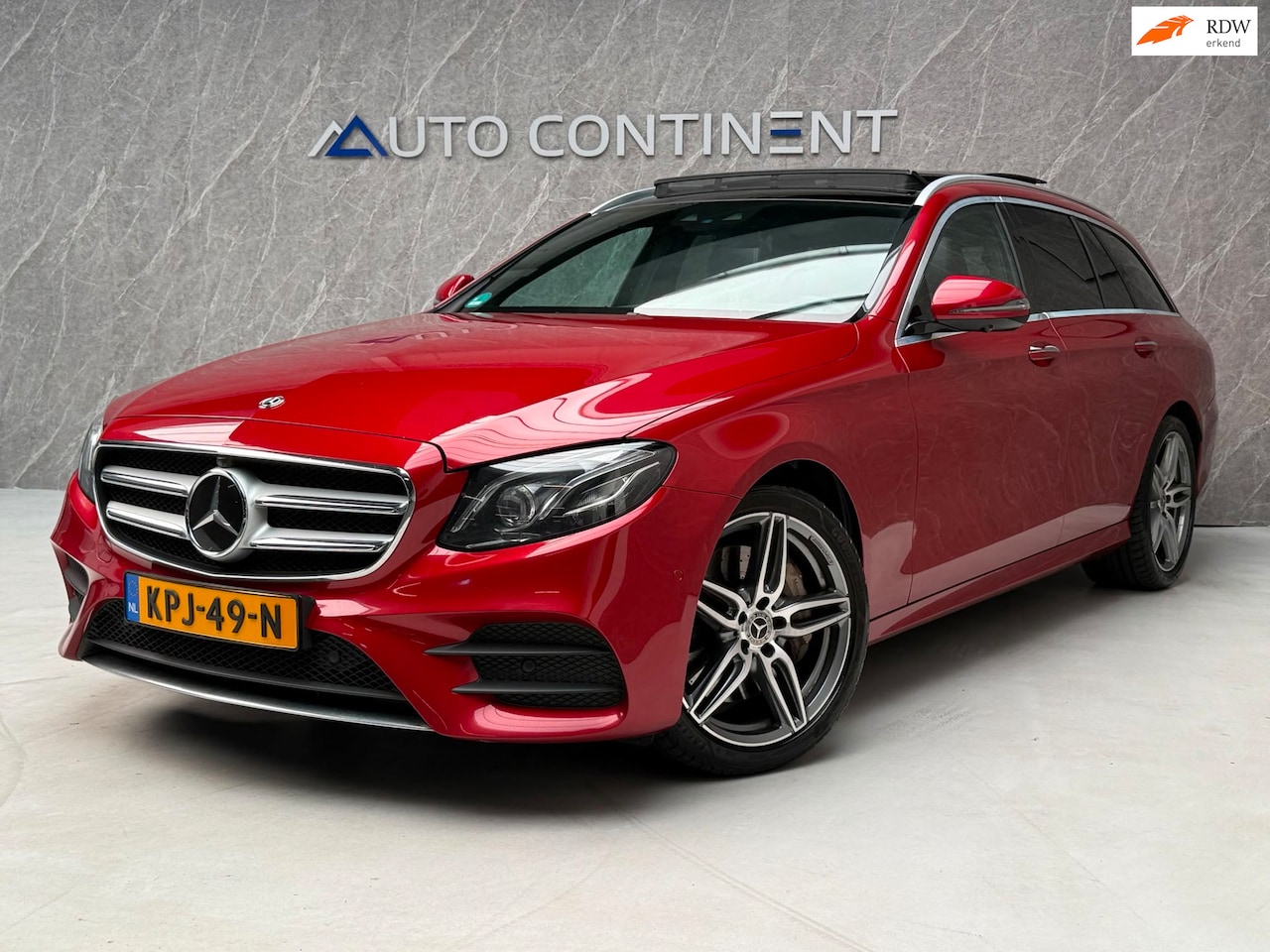 Mercedes-Benz E-klasse Estate - 300 AMG Edition 259 PK / BTW Auto / Panorama - AutoWereld.nl