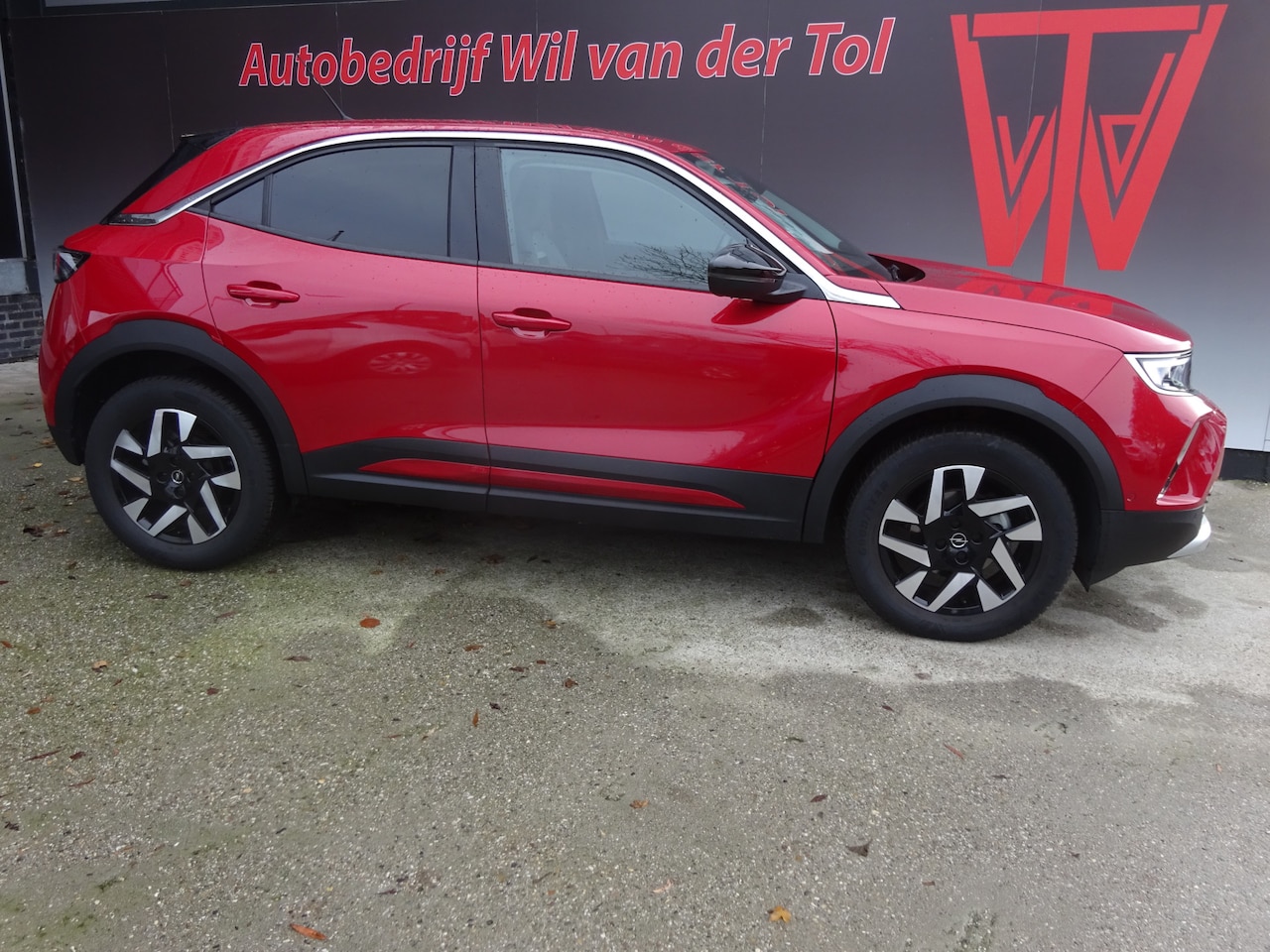 Opel Mokka - 1.2 TURBO ELEGANCE | A.C.C | LED | CARPLAY | TREKHAAK | 130 PK | CAMERA!! - AutoWereld.nl