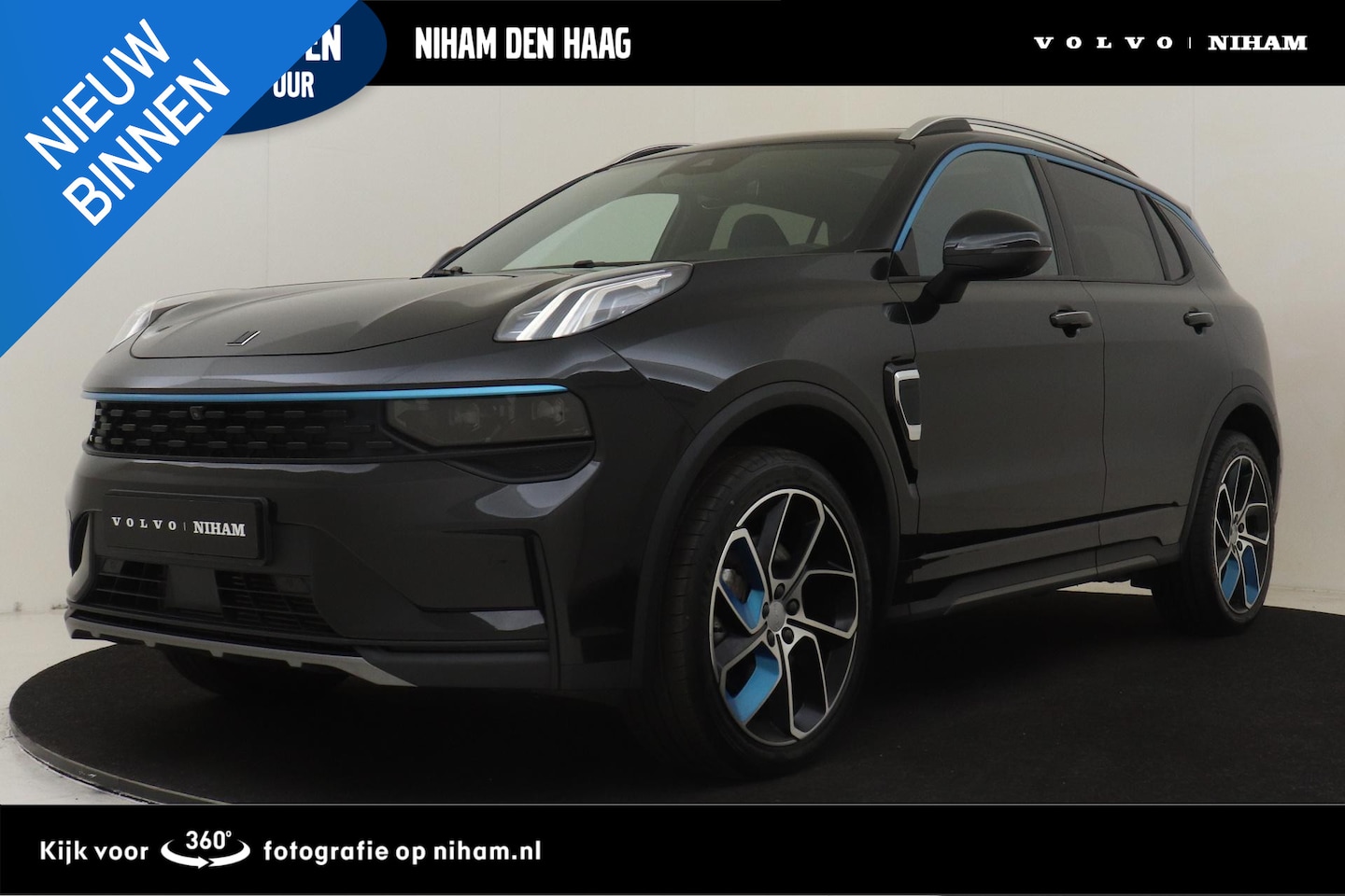 Lynk & Co 01 - 1.5 PHEV -PANO.DAK|ELEK.STOEL|HARMAN.INFINITY|360°CAM|CARPLAY|ZWARTE-HEMEL|20" - AutoWereld.nl