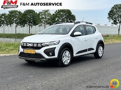 Dacia Sandero - 1.0 TCe 90 Comfort Automaat, Airco, cruise, carplay, pdc achter