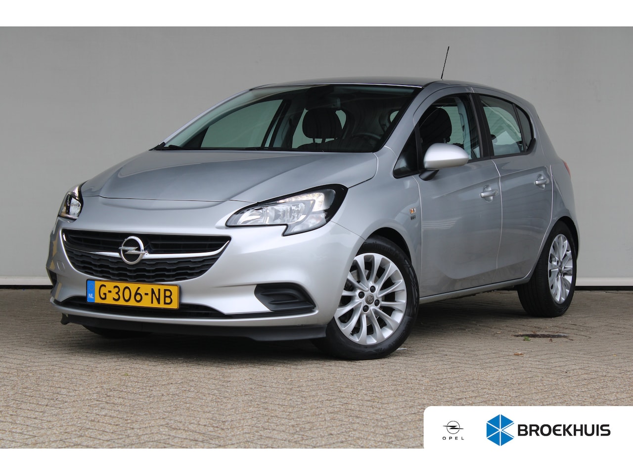 Opel Corsa - 1.0 Turbo 120 Jaar Edition | Navigatie | Climate control | Cruise control | Elektrische ra - AutoWereld.nl