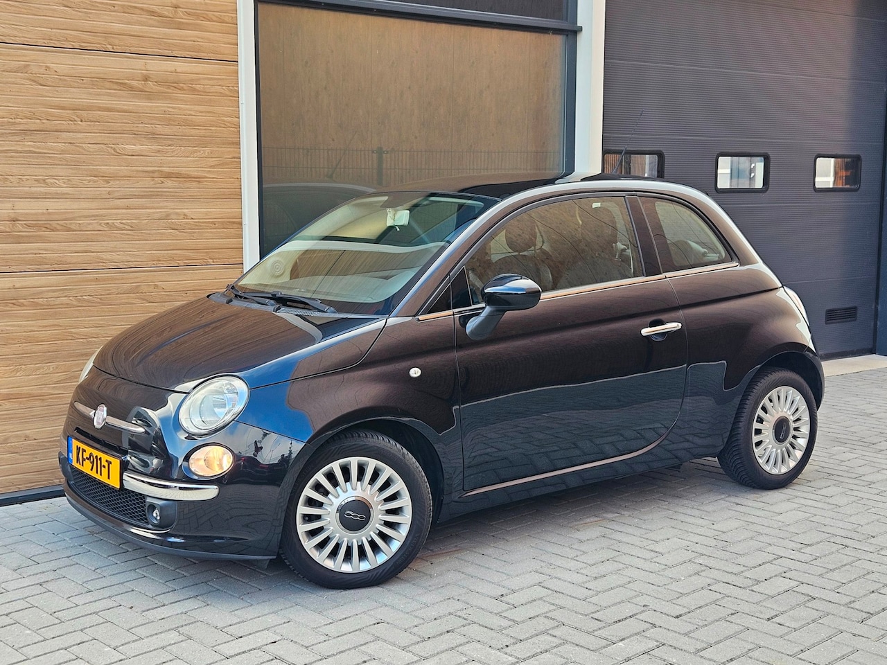 Fiat 500 - 0.9 TwinAir Lounge Pano Bluetooth Airco 15" - AutoWereld.nl