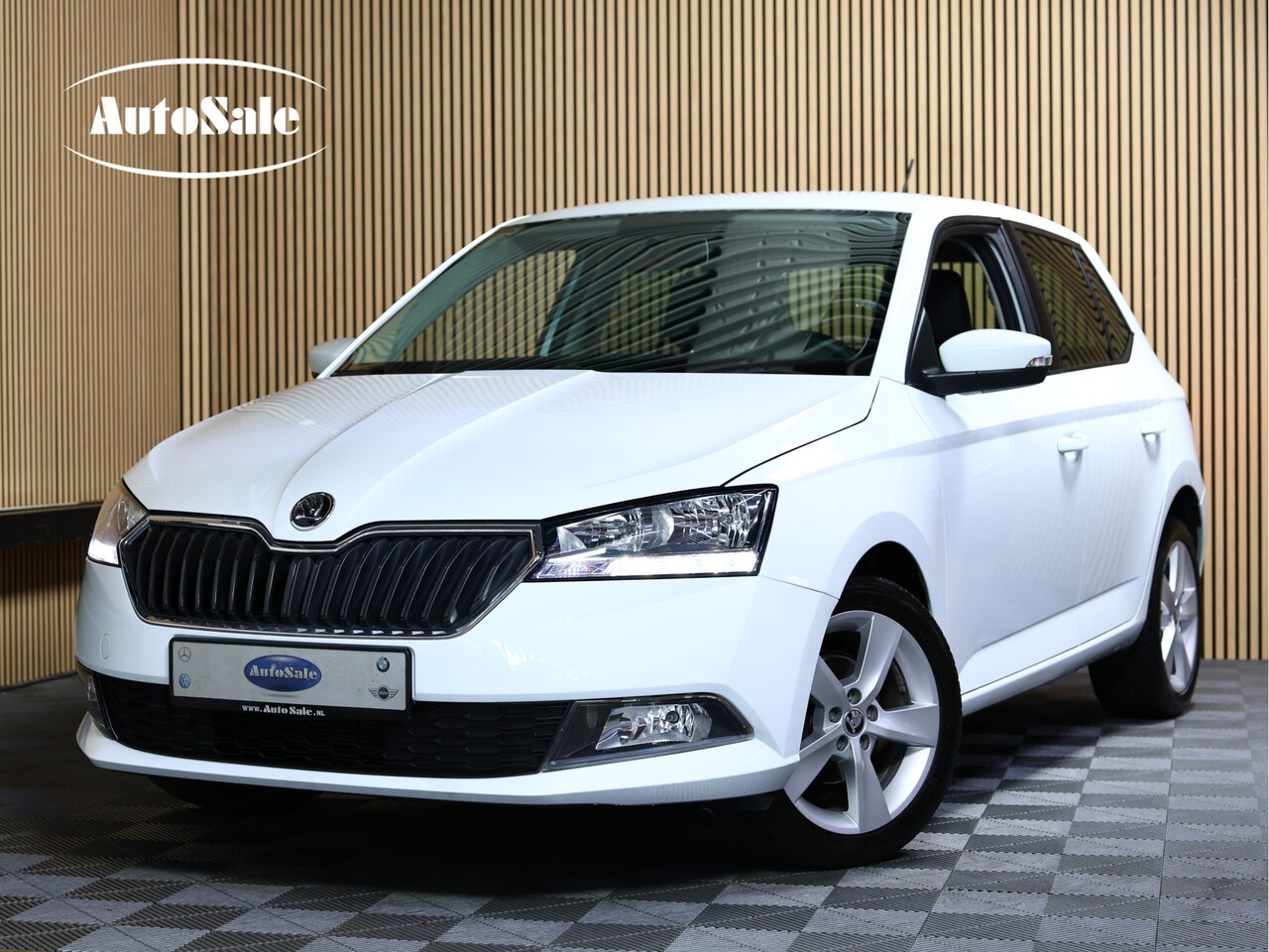 Skoda Fabia - AVM AIRCO BLUETOOTH STOELVW PDC "19 - AutoWereld.nl