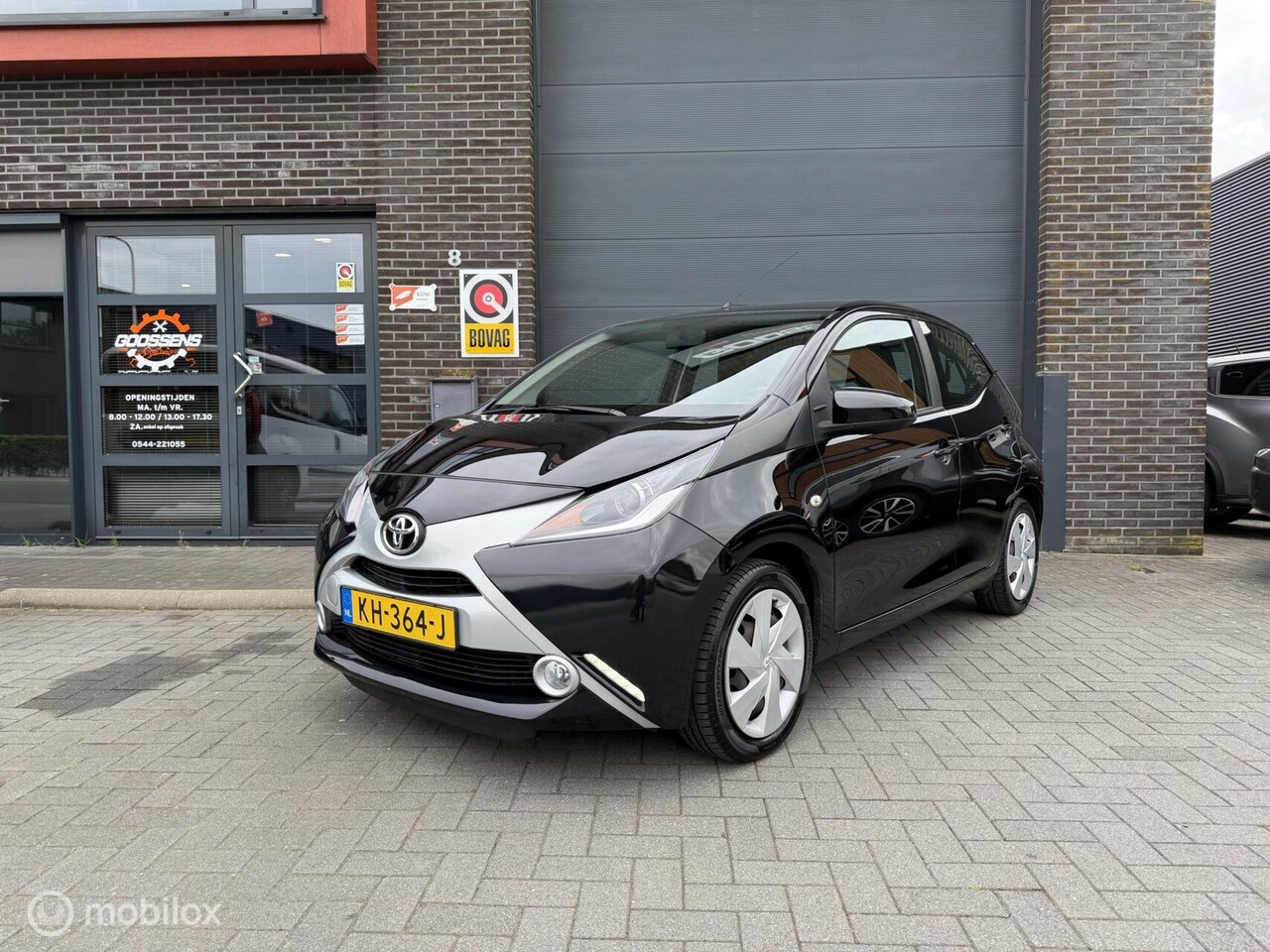 Toyota Aygo - 1.0 VVT-i x-play 1.0 VVT-i x-play - AutoWereld.nl