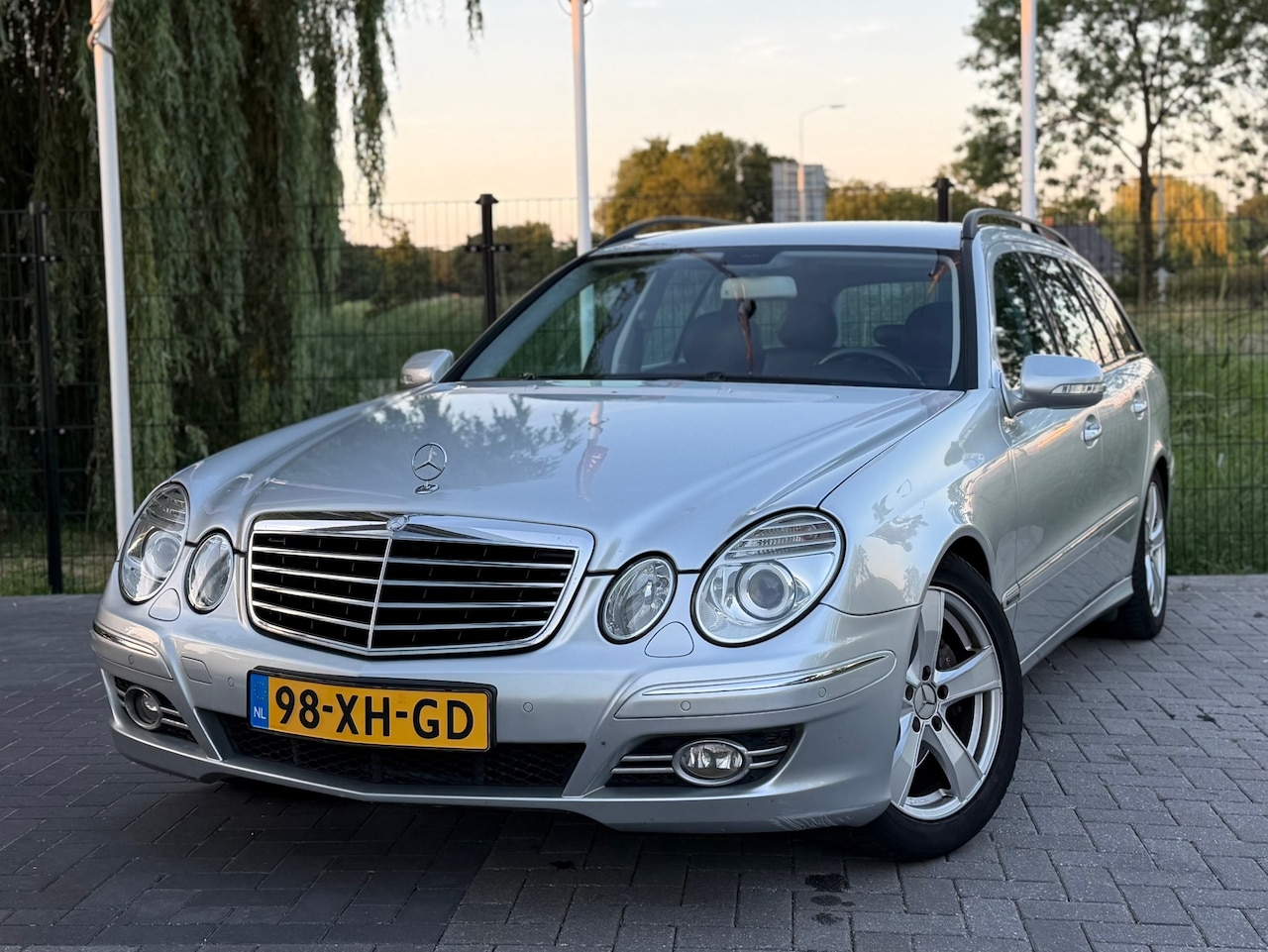 Mercedes-Benz E-klasse Estate - 280 CDI Special Edition AUT / CLIMA / CRUISE / LEDER - AutoWereld.nl