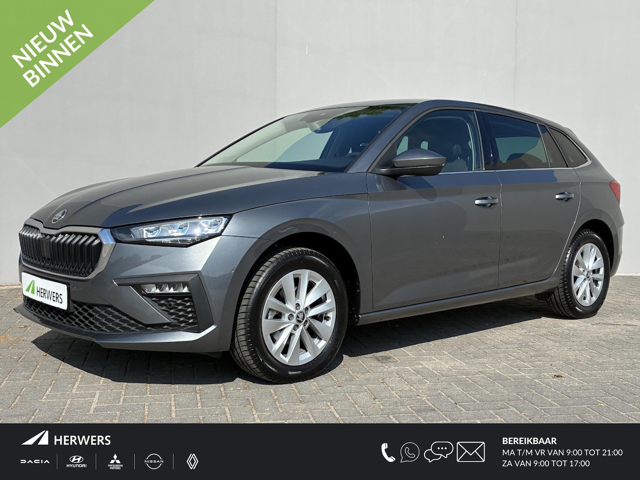 Skoda Scala - 1.0 TSI Selection / Fabrieksgarantie t/m 3-2027 / Achteruitrijcamera / Apple Carplay & And - AutoWereld.nl