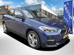 BMW X2 - xDrive25e High Executive M-Tech Sport interieur , Head-up Display , Panoramadak