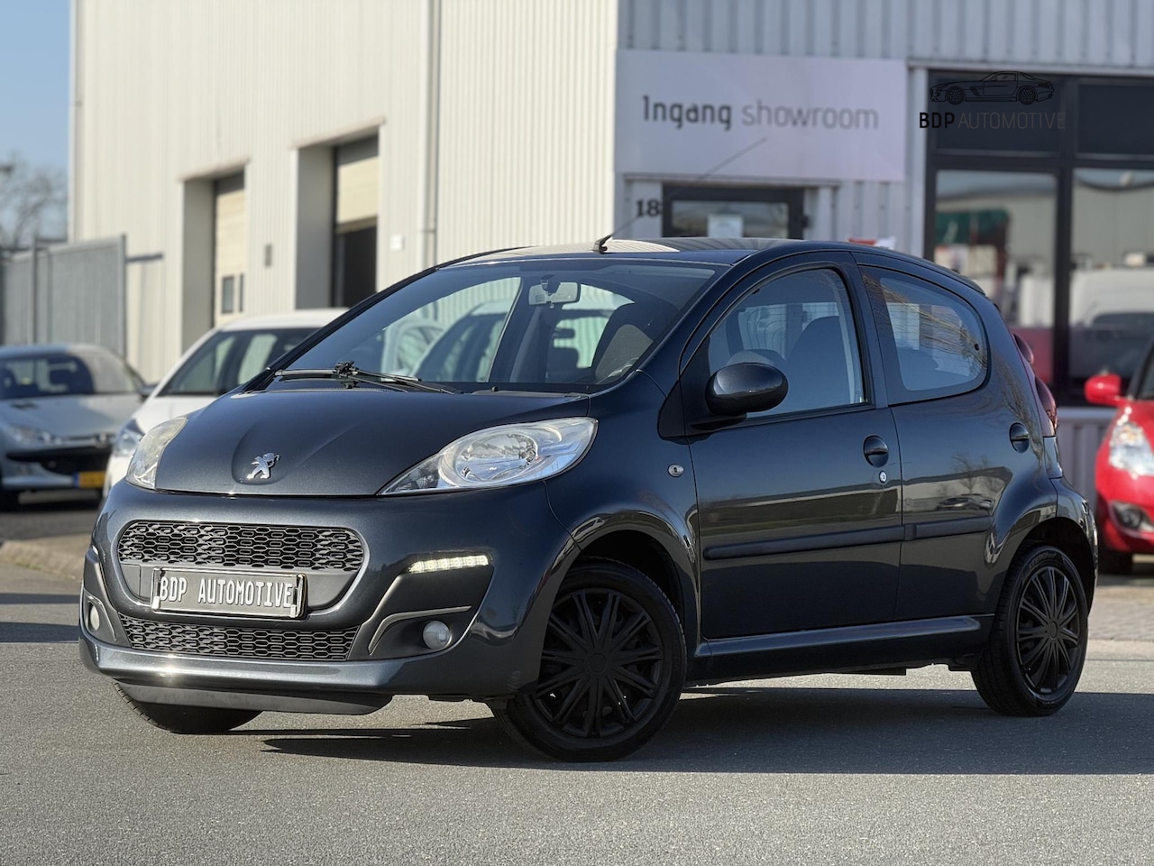 Peugeot 107 - 1.0 Active Koppeling nieuw | APK nieuw bij aflevering | Zuinig | Betrouwbaar | Airco | El - AutoWereld.nl