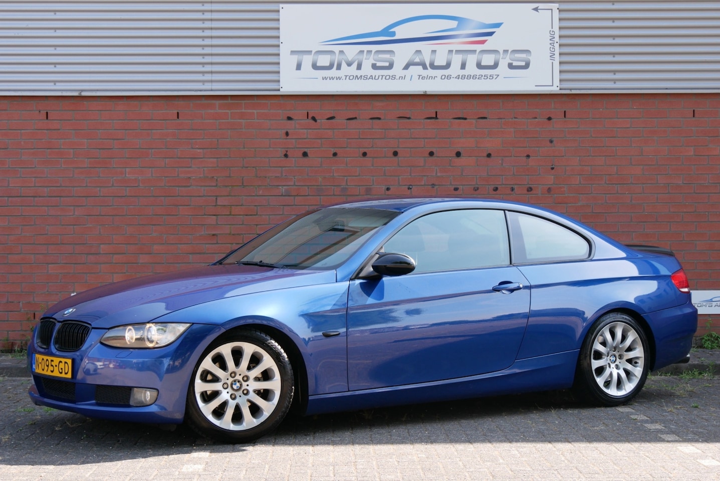 BMW 3-serie Coupé - 320i Executive nieuwe distributie. zeer goed onderhouden - AutoWereld.nl