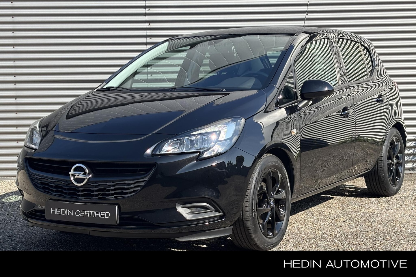 Opel Corsa - 1.4 Black Edition / Nederlandse Auto / Navigatie / Apple Car Play / Cruise Control / Bluet - AutoWereld.nl